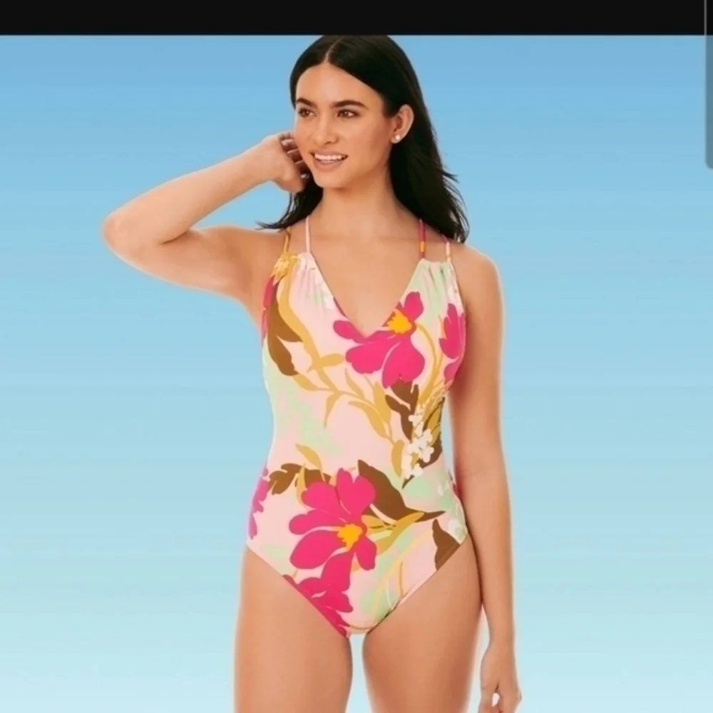 BEACH BETTY MIRACLE Brand Floral‎ Pink SWIMSUIT NWT XL Coastal Beach Vacation
